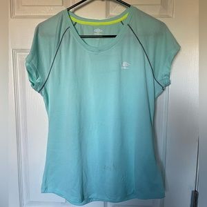 Umbro short sleeve active tee